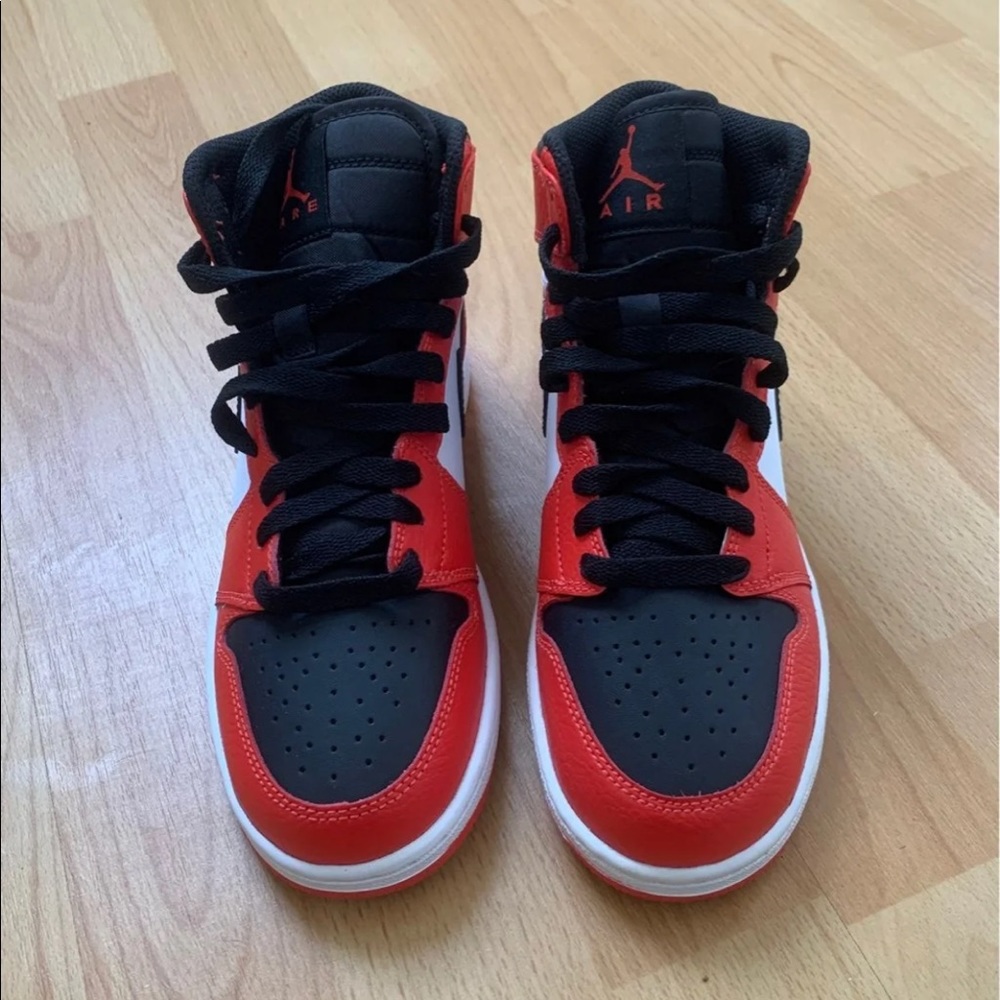 Air Jordan 1